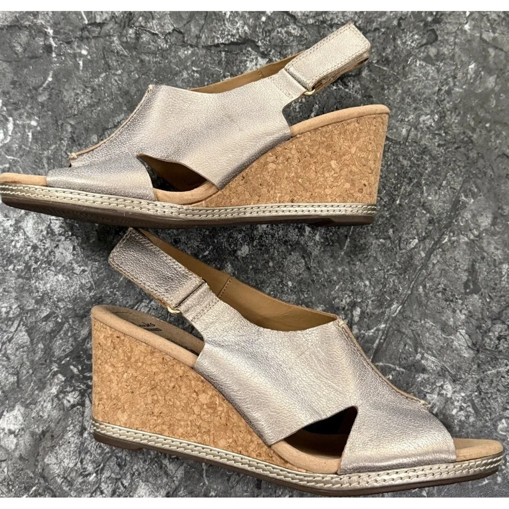 CLARKS Womens Cork Wedge Heel Sandal Gold Leather Open Toe Slingback Shoe 10M